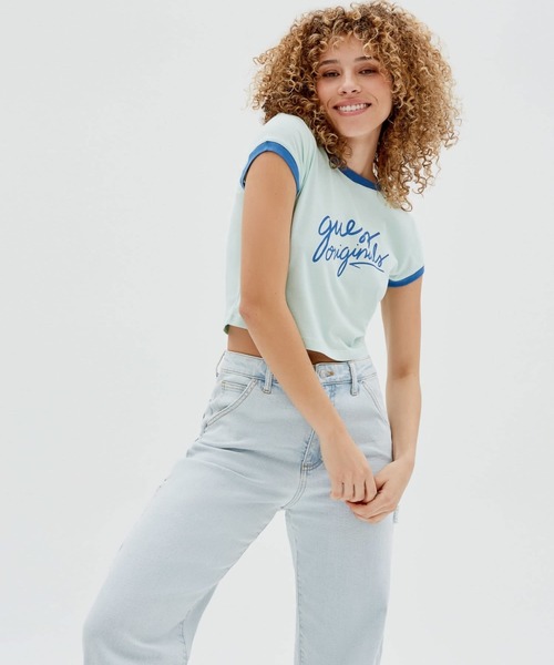 Guess（ゲス）の「GUESS Originals Cropped Ringer Tee（Tシャツ/カットソー・レディース・ホワイト/ブラック/ライトグリーン・SMALL/MEDIUM/X-SMALL）」の5枚目の写真
