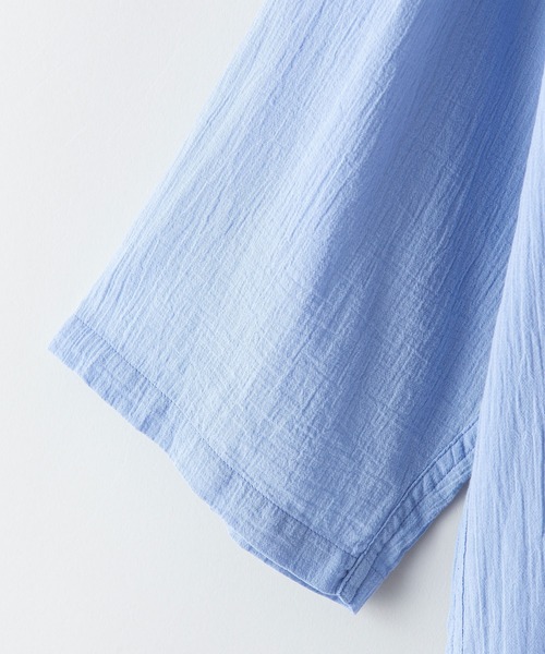 Blue Standard (ブルースタンダード)の「【BLUE STANDARD/ブルースタンダード】夏のシャリシャツ 強撚糸使用 7分袖 ビッグシルエット スキッパーシャツ(シャツ/ブラウス・メンズ・ネイビー/グリーン/ホワイト/ブルー/ダークベージュ・MEDIUM/X-LARGE/LARGE)」の13枚目の写真