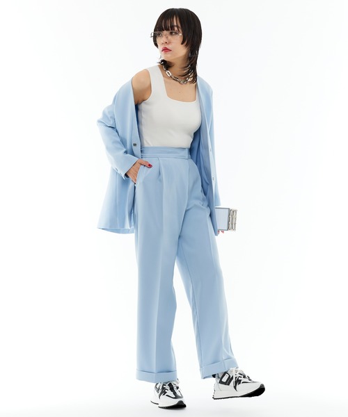 Narcissus(ナルシス)の「【Narcissus】スクエアノースリトップス(タンクトップ・レディース・ホワイト/ブラック・FREE)」の5枚目の写真