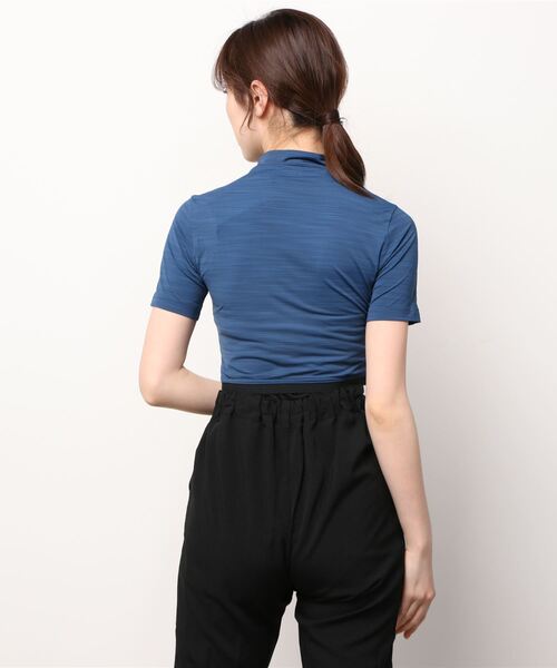 Reebok(リーボック)の「レズミルズ スタイル Tシャツ (Tシャツ/カットソー・レディース・ブルー・SMALL/X-SMALL/LARGE/MEDIUM/X-LARGE)」の2枚目の写真