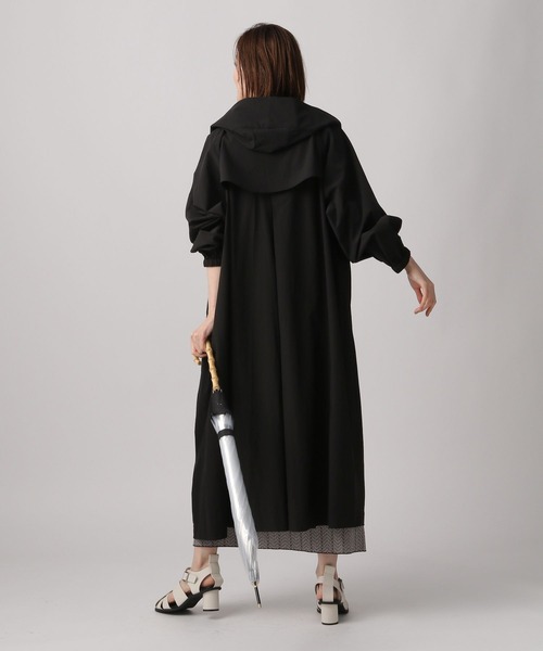 A part by(アパートバイ)の「撥水/雨天兼用 ハッスイロングブルゾン 282851(ブルゾン・レディース・ブラック/アイボリー・FREE)」の16枚目の写真