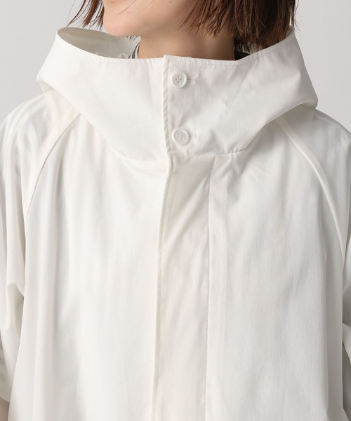 A part by(アパートバイ)の「撥水/雨天兼用 ハッスイロングブルゾン 282851(ブルゾン・レディース・ブラック/アイボリー・FREE)」の20枚目の写真