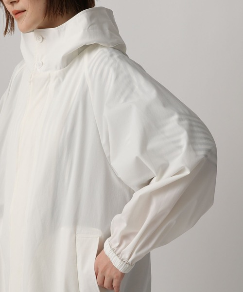 A part by(アパートバイ)の「撥水/雨天兼用 ハッスイロングブルゾン 282851(ブルゾン・レディース・ブラック/アイボリー・FREE)」の21枚目の写真