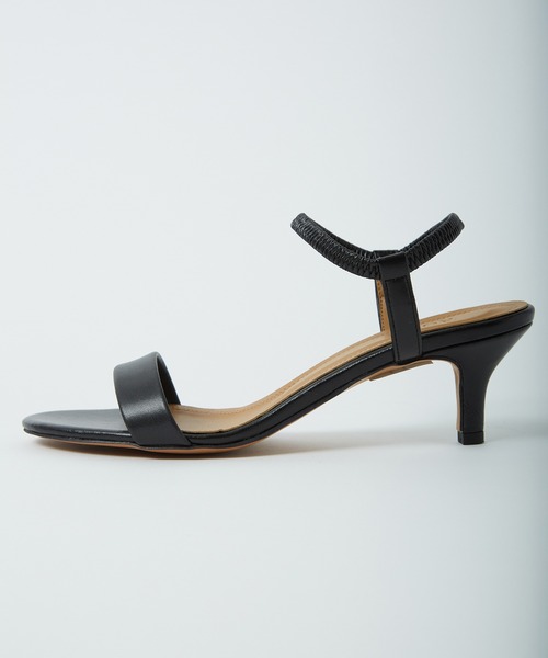 ROPE'(ロペ)の「アンクルストラップサンダル(サンダル・レディース・ブラック/ホワイト/グリーン・35.5/36/36.5/37/37.5)」の7枚目の写真