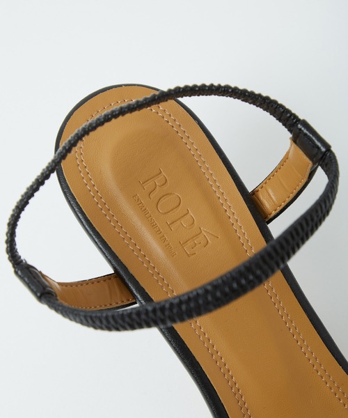 ROPE'(ロペ)の「アンクルストラップサンダル(サンダル・レディース・ブラック/ホワイト/グリーン・35.5/36/36.5/37/37.5)」の10枚目の写真