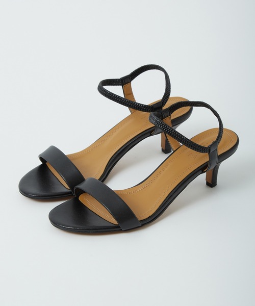 ROPE'(ロペ)の「アンクルストラップサンダル(サンダル・レディース・ブラック/ホワイト/グリーン・35.5/36/36.5/37/37.5)」の6枚目の写真