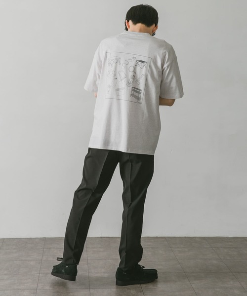 URBAN RESEARCH DOORS（アーバンリサーチドアーズ）の「キャンププリントTシャツ（Tシャツ/カットソー・メンズ・ダークグレー/ホワイト系その他/ブルー系その他・MEDIUM/LARGE）」の8枚目の写真