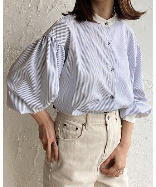 She's Closet（シーズクローゼット）の「バンドカラーボリュームスリーブ配色長袖ストライプシャツ（シャツ/ブラウス・レディース・ホワイト/ブルー・FREE）」の17枚目の写真