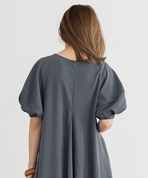 KOBE LETTUCE（コウベレタス）の「パフスリーブワンピース[E3058]（ワンピース・レディース・チャコールグレー/ダークグリーン/ピンク・FREE）」の7枚目の写真