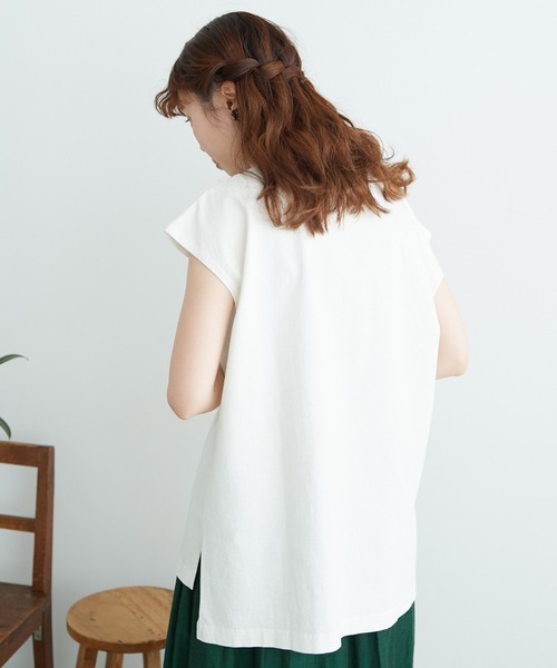 chambre de charme（シャンブルドゥシャーム）の「cdc UPサイクルフリルたたきつけ ノースリプルオーバー（Tシャツ/カットソー・レディース・ホワイト/サックスブルー/ネイビー・FREE）」の7枚目の写真