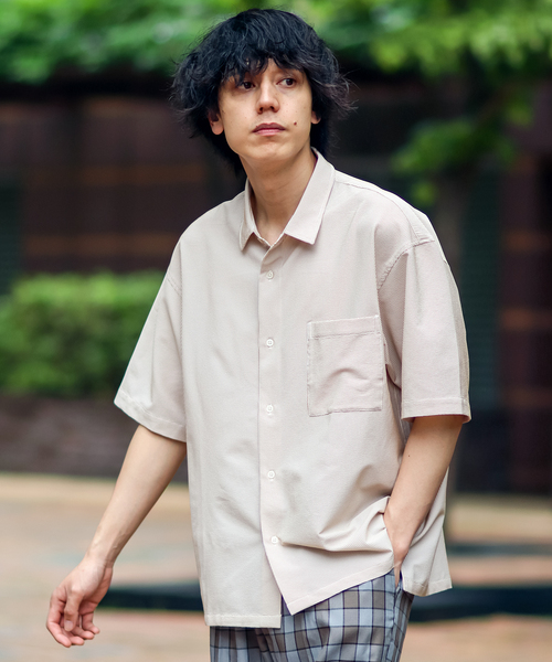 B.C STOCK(ベーセーストック)の「エステルサッカー 半袖シャツ(シャツ/ブラウス・メンズ・ホワイト/ベージュ/ネイビー・MEDIUM/LARGE)」の12枚目の写真