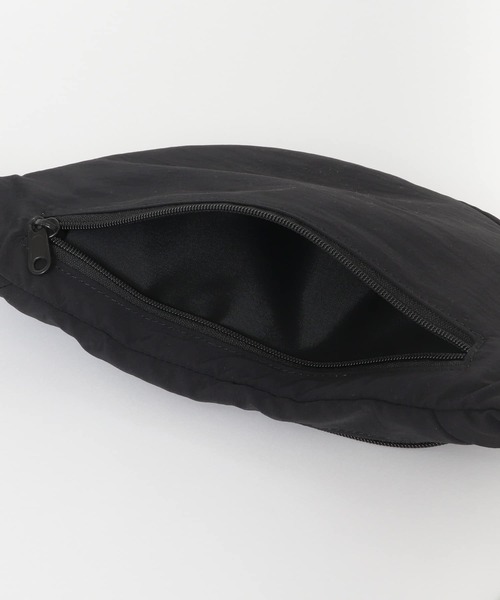 URBAN RESEARCH DOORS(アーバンリサーチドアーズ)の「ウォッシャブルボディーバッグ(ボディバッグ/ウエストポーチ・レディース・ブラック/オレンジ系その他・ONE)」の8枚目の写真