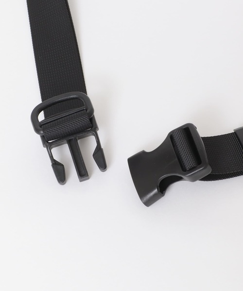 URBAN RESEARCH DOORS(アーバンリサーチドアーズ)の「ウォッシャブルボディーバッグ(ボディバッグ/ウエストポーチ・レディース・ブラック/オレンジ系その他・ONE)」の11枚目の写真