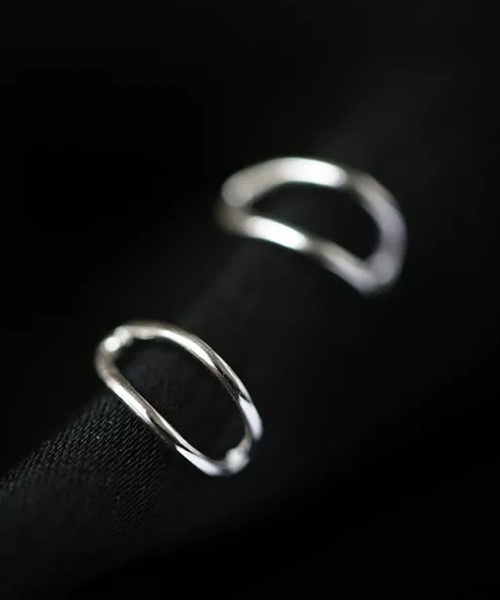 Auntie Rosa（アンティローザ）の「シンプル２重風ピアス（ピアス（両耳用）・レディース・シルバー・FREE）」の3枚目の写真