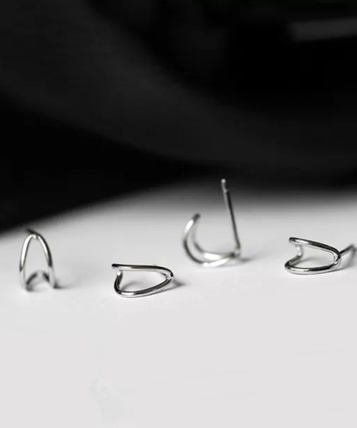 Auntie Rosa（アンティローザ）の「シンプル２重風ピアス（ピアス（両耳用）・レディース・シルバー・FREE）」の4枚目の写真