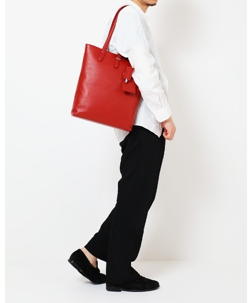 PELLE MORBIDA（ペッレモルビダ）の「Maiden Voyage（メイデンヴォヤージュ） MB069-スリムトートバッグ（トートバッグ・メンズ・ベージュ/ブラック/レッド/チャコールグレー/ネイビー/オレンジ・FREE）」の7枚目の写真