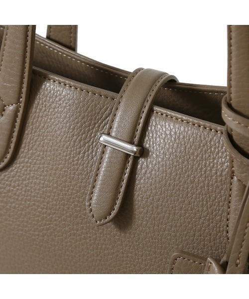 PELLE MORBIDA(ペッレモルビダ)の「Maiden Voyage(メイデンヴォヤージュ) MB069-スリムトートバッグ(トートバッグ・メンズ・ベージュ/ブラック/レッド/チャコールグレー/ネイビー/オレンジ・FREE)」の13枚目の写真