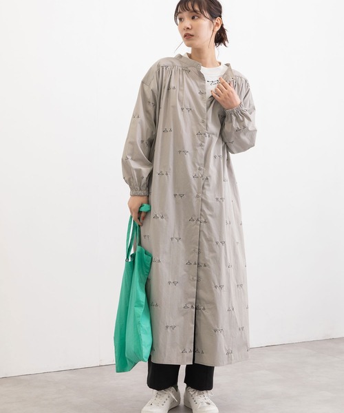 POU DOU DOU（プードゥドゥ）の「hanger刺繍ローンボトルネック2wayワンピース（ワンピース・レディース・ブラック/グリーン/グレー系その他・3）」の4枚目の写真