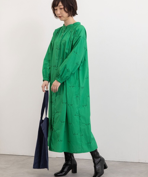 POU DOU DOU（プードゥドゥ）の「hanger刺繍ローンボトルネック2wayワンピース（ワンピース・レディース・ブラック/グリーン/グレー系その他・3）」の13枚目の写真