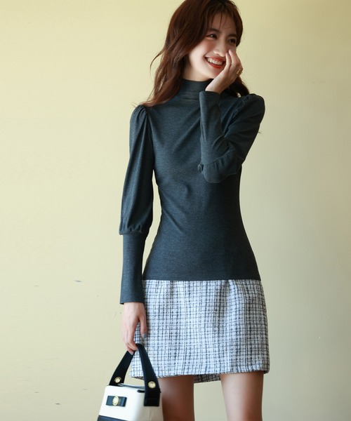 SAISON DE PAPILLON(セゾンドパピヨン)の「バルーンスリーブプチハイネックカットソー(Tシャツ/カットソー・レディース・ベージュ/ブラウン/チャコール/ブルーグレー/ブラック/ダークグリーン/モカ・S/M/L)」の10枚目の写真