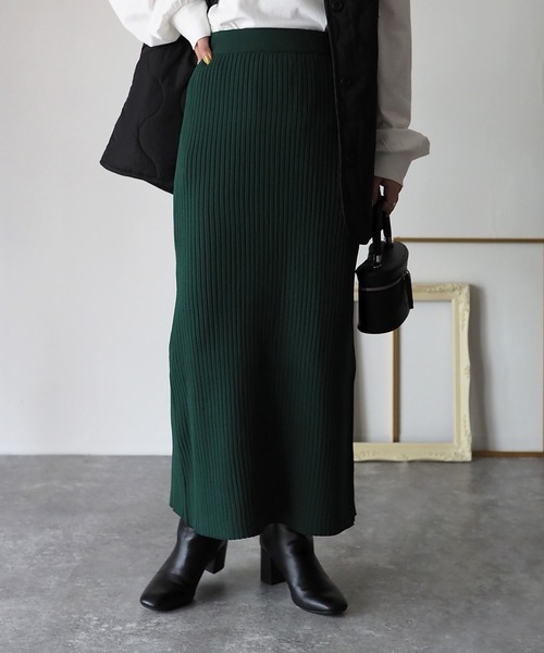 Riberry（リベリー）の「ニットロングナロースカート（スカート・レディース・アイボリー/ブラック/オレンジ/グリーン・MEDIUM）」の10枚目の写真