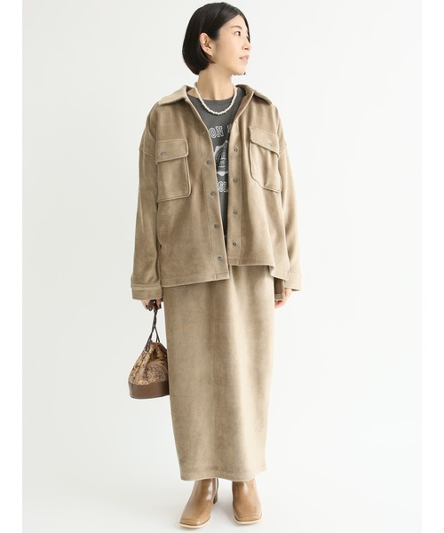 Lugnoncure(ルノンキュール)の「コーデュロイCPOジャケット【セットアップ可】(ノーカラージャケット・レディース・オフホワイト/モカ/チャコール・フリ-)」の6枚目の写真