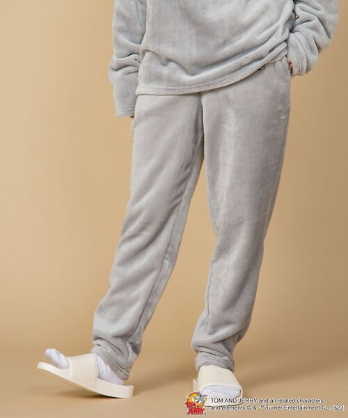 【TOM and JERRY/トムとジェリ―】もこもこボア ルームウェアセットアップ 上下セット(ルームウェア/パジャマ)|TOM&JERRY(トムアンドジェリー) 【TOM and JERRY/トムとジェリ―】もこもこボア ルームウェアセットアップ 上下セット(ルームウェア/パジャマ)|TOM&JERRY(トムアンドジェリー)