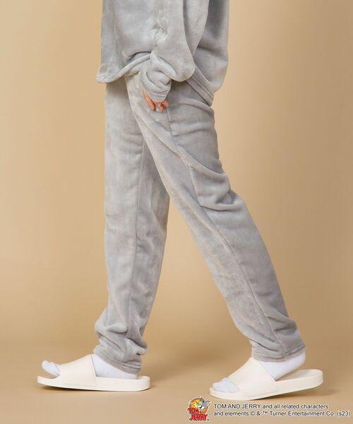 【TOM and JERRY/トムとジェリ―】もこもこボア ルームウェアセットアップ 上下セット(ルームウェア/パジャマ)|TOM&JERRY(トムアンドジェリー) 【TOM and JERRY/トムとジェリ―】もこもこボア ルームウェアセットアップ 上下セット(ルームウェア/パジャマ)|TOM&JERRY(トムアンドジェリー)
