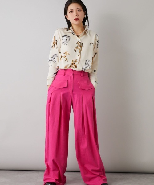 Bloom Closet（ブルームクローゼット）の「ホースプリントポリシャツ（シャツ/ブラウス・レディース・ブラック/オフホワイト・MEDIUM/LARGE）」の3枚目の写真