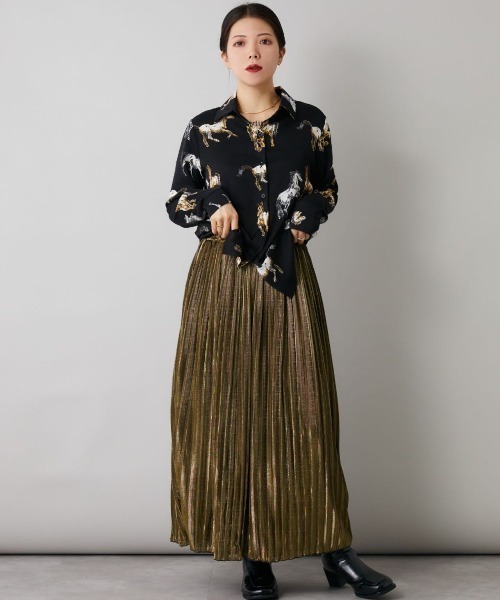 Bloom Closet（ブルームクローゼット）の「ホースプリントポリシャツ（シャツ/ブラウス・レディース・ブラック/オフホワイト・MEDIUM/LARGE）」の8枚目の写真