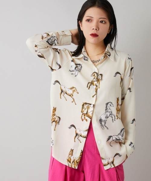 Bloom Closet（ブルームクローゼット）の「ホースプリントポリシャツ（シャツ/ブラウス・レディース・ブラック/オフホワイト・MEDIUM/LARGE）」の6枚目の写真