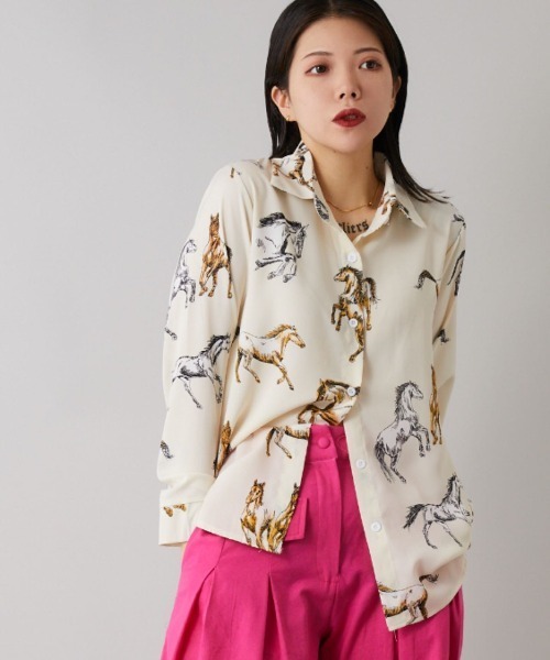 Bloom Closet（ブルームクローゼット）の「ホースプリントポリシャツ（シャツ/ブラウス・レディース・ブラック/オフホワイト・MEDIUM/LARGE）」の7枚目の写真