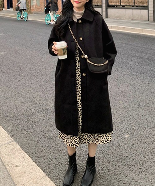 Chaco closet(チャコ クローゼット)の「ボリュームスリーブステンカラーコート(ステンカラーコート・レディース・アイボリー/ブラック/ダークグレー・FREE)」の3枚目の写真