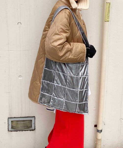 CONTROL FREAK / CTFK（コントロールフリーク）の「CONTROL FREAK(コントロールフリーク)ブロッキングトート（トートバッグ・レディース・ブラック/ライトグレー/シルバー/ブロンズ/ブルー・FREE）」の7枚目の写真