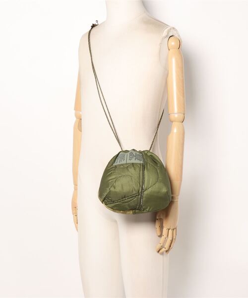 GOOD DEAL（グッドディール）の「QUILTING POUCH（ポーチ・レディース・オリーブ・FREE）」の3枚目の写真