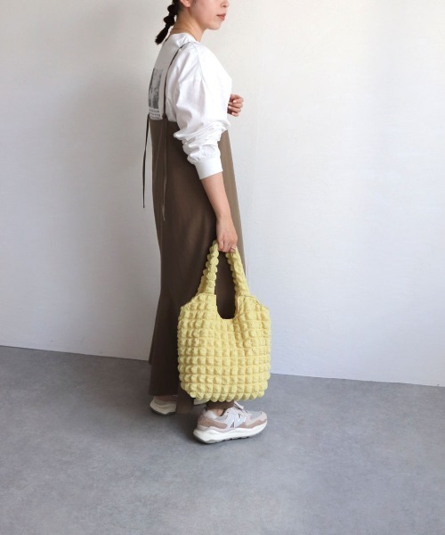 T・S・L(ティーエスエル)の「エンボス加工トートバッグ(トートバッグ・レディース・イエロー/ブラック/サックスブルー/アイボリー・FREE)」の11枚目の写真