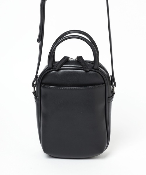 LOWRYS FARM（ローリーズファーム）の「ハンドルスクエアショルダー　176571（ショルダーバッグ・レディース・ブラック/グリーン/アイボリー・FREE）」の4枚目の写真