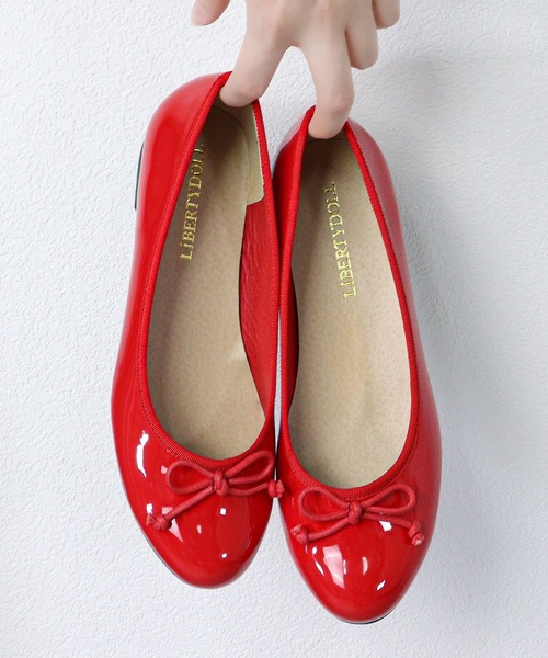 LibertyDoll(リバティードール)の「ラウンドトゥフラットバレエシューズ(バレエシューズ・レディース・ブラック系その他/グレー/パイソン/グリーン/モスグリーン/アイボリー/ホワイト/レオパード/グレイッシュベージュ/ゴールド/ベージュ系その他/シルバー/ブラック/レッド系その他/ベージュ/グレー系その他/レッド/ブラック系その他2/ネイビー/チェック/ベージュ系その他2/ブラック系その他3/サックスブルー/ブラック系その他4/シルバー系その他/ゴールド系その他/ホワイト×ブラック/ブラック×ホワイト・S/3L/M/LL/L/SS)」の22枚目の写真