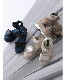 SNIDEL × emmi 人気のコラボレーションサンダル第三弾。 │ emmi