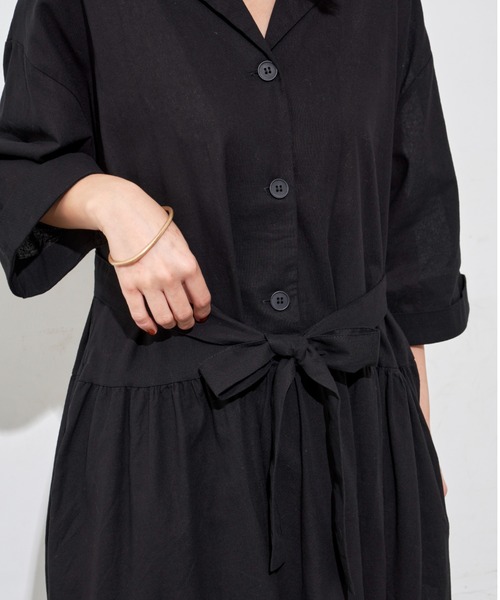 Libra Cue（リブラ キュー）の「オープンカラーリボンロングワンピース（ワンピース・レディース・ブラック/ベージュ/チェック・FREE）」の10枚目の写真