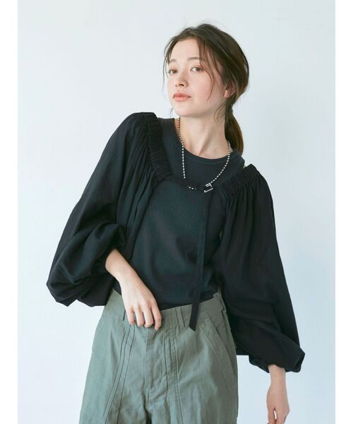 Ungrid（アングリッド）の「スリーブボリュームボレロアンサンブル（シャツ/ブラウス・レディース・ブラック/ベージュ・FREE）」の10枚目の写真