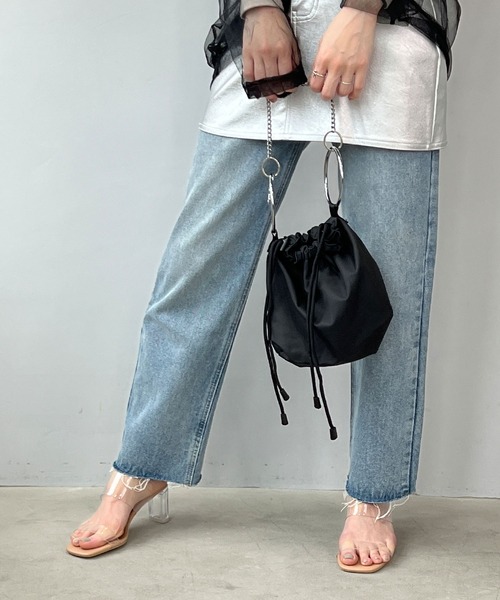 chuclla（チュクラ）の「サークルハンドル ギャザー巾着miniバッグ cha23s004（ショルダーバッグ・レディース・ブラック・FREE）」の9枚目の写真