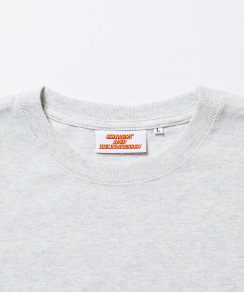 FREAK'S STORE(フリークスストア)の「【限定展開】GROCERY & DELICATESSEN/グロサリー&デリカテッセン 別注 ビッグシルエット CITY DONUTS バックプリントTシャツ(Tシャツ/カットソー・メンズ・ホワイト/アッシュグレー/ブラック/ライトピンク・SMALL/MEDIUM/LARGE)」の18枚目の写真