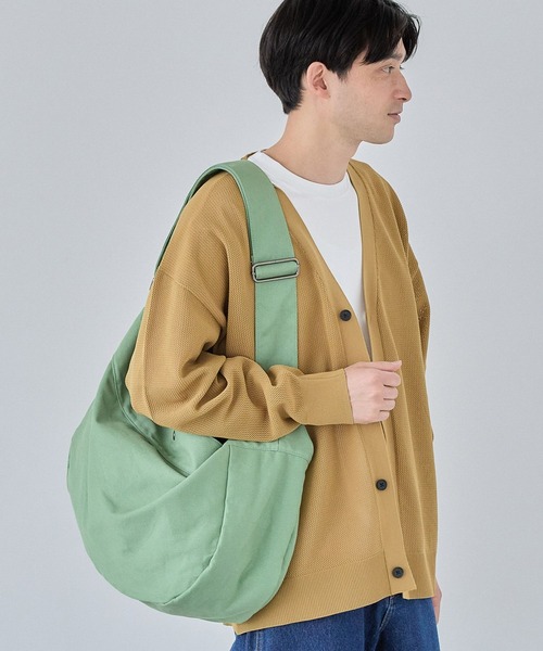 LAKOLE（ラコレ）の「キャンバスショルダーバック / 199639（ショルダーバッグ・メンズ・ブラック/ナチュラル/チャコールグレー/グリーン・FREE）」の4枚目の写真
