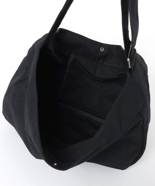 LAKOLE（ラコレ）の「キャンバスショルダーバック / 199639（ショルダーバッグ・メンズ・ブラック/ナチュラル/チャコールグレー/グリーン・FREE）」の19枚目の写真