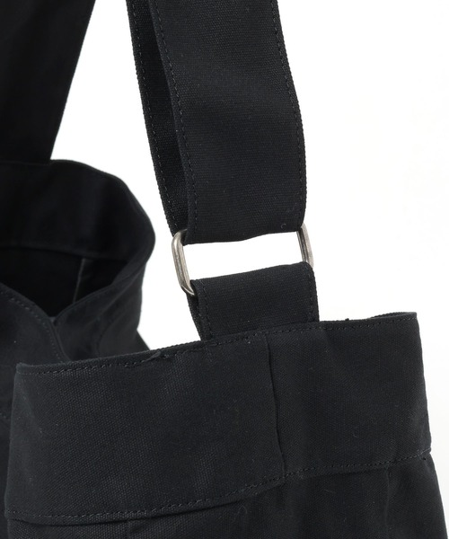 LAKOLE（ラコレ）の「キャンバスショルダーバック / 199639（ショルダーバッグ・メンズ・ブラック/ナチュラル/チャコールグレー/グリーン・FREE）」の14枚目の写真