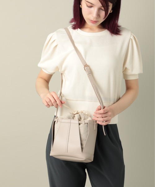 T・S・L（ティーエスエル）の「【T・S・L】PUレザー ドローストリング ショルダーバッグ　1231-506-1（ショルダーバッグ・レディース・グリーン/ブラック/グレイッシュベージュ・FREE）」の20枚目の写真