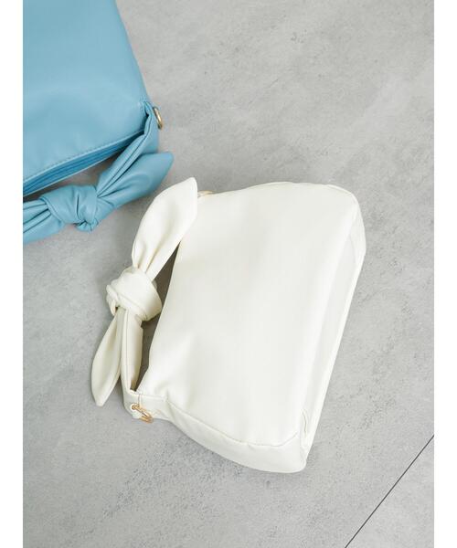 Te chichi TERRASSE(テチチテラス)の「リボンハンドルバッグ(ハンドバッグ・レディース・ブラック/ブルー/オフホワイト・F)」の1枚目の写真