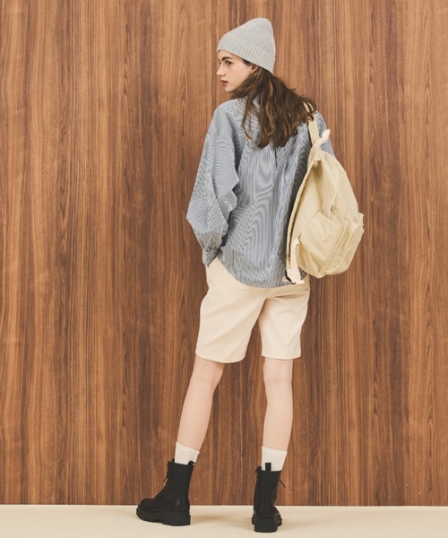 MERLOT（メルロー）の「ボリューム袖ベーシックストライプシャツ（シャツ/ブラウス・レディース・ネイビー/マスタード/ブルー・FREE）」の20枚目の写真