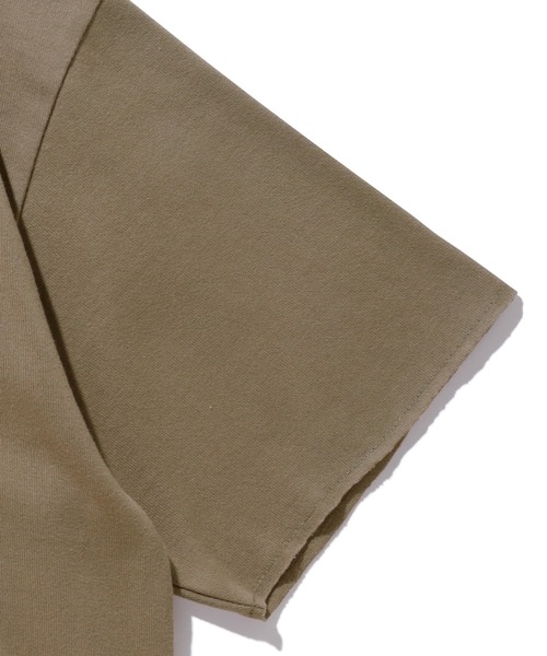 XLARGE（エクストララージ）の「EST.91 RAW EDGE S/S TEE（Tシャツ/カットソー・メンズ・ベージュ/ブラック・XL/S/M/L）」の6枚目の写真